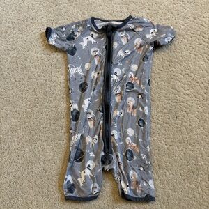 Little One Shop 2T Zip Bamboo Shortie Dogs Space Unisex